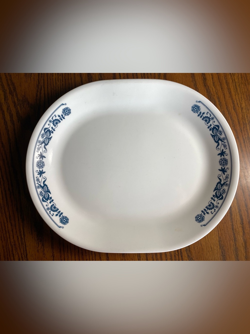 Corelle Livingware by Corning Old Town Blue Onion Meat Serving Platter Plate